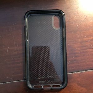 Tech21 IPhone X case